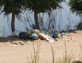 قارئ يشكو من تراكم أكوام القمامة.. والمحافظة ترد: جارى رفع التراكمات