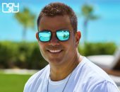 عمرو دياب يطرح برومو "أحلى ونص" ثالث أغنياته لصيف 2021