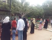 توافد المواطنين على حديقة الحيوان بالزقازيق لليوم الرابع لعيد الأضحى.. صور