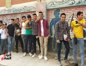 إجراءات احترازية لحظة دخول طلبة الثانوية للجان لأداء امتحان التاريخ بالغربية