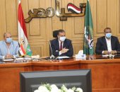 محافظ المنوفية يناقش نسب تنفيذ الأعمال بمبادرة "حياة كريمة"