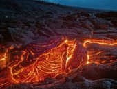 مصور عمانى يخوض تجربة خطيرة لتصوير الحمم البركانية فى جزيرة هاواى.. صور