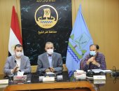 صور.. محافظ كفر الشيخ يستعرض 585 مشروعاً لحياة كريمة