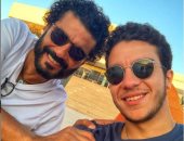 خالد النبوي مع ابنه نور فى الإجازة الصيفية:من الممتع قضاء الوقت معك يا بينو