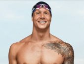 السباح الأمريكى كايلب دريسيل يحطم الرقم العالمى ويحصد الذهبية الثالثة فى أولمبياد طوكيو 