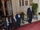 سامح شكرى يبحث مع وزير خارجية الجزائر قضية سد النهضة والوضع فى ليبيا 