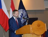 شكرى ووزير خارجية التشيك يشاركان فى فعاليات منتدى الأعمال المصرى التشيكى 
