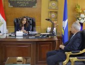 محافظ دمياط تبحث مع رئيس شركة مياه الشرب الموقف التنفيذى لعدد من المشروعات