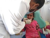 توقيع الكشف الطبى على 1889 مواطنا بالمجان خلال قوافل "حياة كريمة" بأسوان.. صور