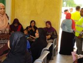 حياة كريمة فى قنا.. الكشف على 924 مواطنا ضمن قافلة طبية مجانية بقرية هوّ