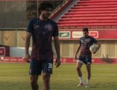 أكرم توفيق يؤازر زميله فى الأهلى: محمد هانى لعيب كبير