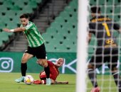 روما بقيادة مورينيو ينهار بخماسية أمام ريال بيتيس وديا.. فيديو