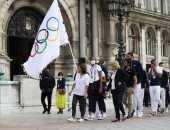 العلم الأوليمبي يرفرف في باريس من جديد بعد 100 عام