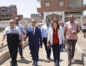 محافظ دمياط تجرى جولة تفقدية بقريتى كفر سعد البلد والمحمدية وتوابعهما