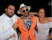نيللي كريم وهشام عاشور يرقصان على مهرجان "مليونير".. فيديو وصور