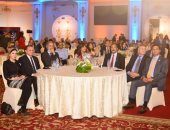 متحدين ظروف كورونا وآلاف الأميال.. 33 كيانا من 18 دولة حول العالم حاضرون فى وطنهم الأم لدعم حياة كريمة والجمهورية الجديدة.. وزيرة الهجرة: أمانة العمل تقتضى نسيان خلافاتنا ونتحد لخدمة وطننا.. ولا تصدقوا الشائعات