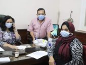 الفريق الطائر للتطعيم ضد كورونا بالفيوم يستأنف عمله.. صور