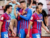 برشلونة ضد ريال سوسيداد.. بيكيه: بدأنا عصرًا جديدًا اليوم وسنقاتل على الألقاب