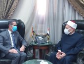 محافظ الغربية يدعو المفتى لحضور مؤتمر شبابى ضمن فعاليات مبادرة حياة كريمة