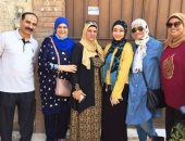 بالزغاريد.. أسرة الثالثة على الجمهورية بالثانوية العامة تحتفل بتفوقها.. سارة علاء: عرفت إنى من الأوائل من اليوم السابع وأتمنى دخول كلية ألسن.. والدها: حصدت ثمار جهدها.. ووالدتها: كانت تنظم وقتها جيدا.. فيديو