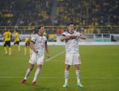 ليفاندوفسكي يقترب من تحطيم رقم الأسطورة جيرد مولر