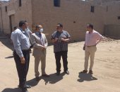 تنفيذ مشروعات خدمية جديدة بأسيوط ضمن مشروع تطوير الريف "حياة كريمة".. صور