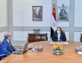 الرئيس السيسى يتابع المخطط الإنشائى لمدينة العدالة بالعاصمة الإدارية الجديدة.. ويوجه بتوسيع نطاق خدمات الشهر العقارى للتوثيق المميز والسريع ومضاعفة أعداد سيارات التوثيق المتنقل فى المحافظات