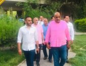 النائب محمد تيسير مطر يزور مركز شباب دار السلام لبحث تطويره