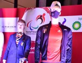 اللجنة البارالمبية تسلم الزى الرياضى للبعثة فى المركز الأولمبى قبل السفر الى طوكيو