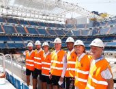 بملابس العمال.. أنشيلوتى ونجوم ريال مدريد يتفقدون تجديدات البرنابيو "صور" 