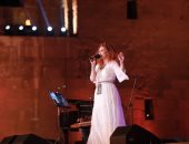 لينا شماميان تطرب جمهور القلعة بأجمل أغانيها وتعلق: ربنا يخلي شعب مصر