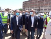 محافظ الغربية يستعرض نسب تنفيذ مشروعات "حياة كريمة".. لايف وصور