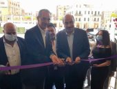 افتتاح منفذ جديد لشركة الاتصالات المصرية بميدان المحطة فى أسوان.. صور