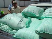 ضبط طن دقيق بلدى مدعم قبل بيعه بالسوق السوداء خلال حملة مكبرة بالشرقية