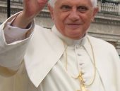 الفاتيكان والاستقالات الخمسة.. قصص التقاعد من المنصب الباباوى فى 1000 عام