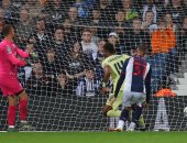 الننى يساهم فى تقدم أرسنال على وست بروميتش بثلاثية بالشوط الأول.. فيديو