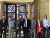 رئيس البورصة يبحث مع قيادات 3 شركات ناشئة فرص نموها من خلال سوق المال