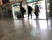 بعثة منتخب مصر تصل مطار القاهرة استعدادا للسفر إلى الجابون.. صور