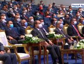 الرئيس السيسي: "صندوق تحيا مصر تحت مسؤوليتى المباشرة ومفيش جنيه بيطلع كده"