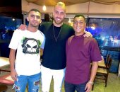 مصطفى محمد فى سهرة كروية مع نجمى الطلائع قبل العودة إلى فريقه التركى