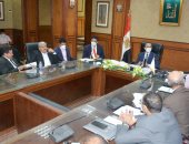 نائب محافظ سوهاج يترأس اجتماع لجنة تفعيل قانون تنمية المشروعات الصغيرة