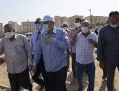 محافظ أسيوط يتفقد أعمال إنشاء مجمع الخدمات بقرية دشلوط بديروط ضمن "حياة كريمة"