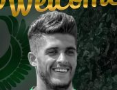 أحمد الشيخ يوقع للنادى المصرى البورسعيدى