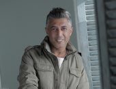 وفاة والد الفنان الأردنى عمر العبد اللات.. وتشييع جثمانه غدا الأحد
