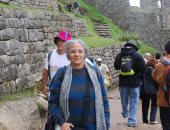 أروق 7 أخبار × 24 ساعة.. طفلة مصابة بمتلازمة داون تهدى ملكة بريطانيا لوحة.. تجربة نقل وحيد القرن بالمقلوب تفوز بـ"نوبل الساخرة".. عجوز هندية عمرها 70عاما تزور 66 دولة..وبحارة يصطادون مخلوقا بجسم سمكة ووجه خنزير