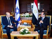 الرئيس السيسي يلتقى فى شرم الشيخ رئيس الوزراء الإسرائيلى