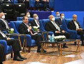 الرئيس السيسى يشاهد فيديوجراف عن الحوكمة وإصلاح الجهاز الإدارى للدولة