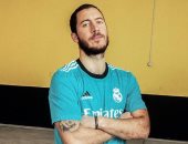 ريال مدريد يكشف عن القميص الثالث.. فيديو وصور 
