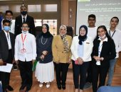 تكريم الطلاب الفائزين فى مبادرة "الباحث الصغير" بجامعة قناة السويس.. صور
