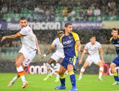روما يتلقى الهزيمة الأولى مع مورينيو ضد هيلاس فيرونا فى الدوري الإيطالي